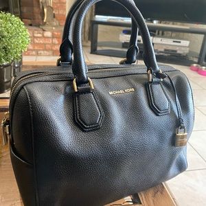 Michael Kors Black Handbag with pebbled leather
